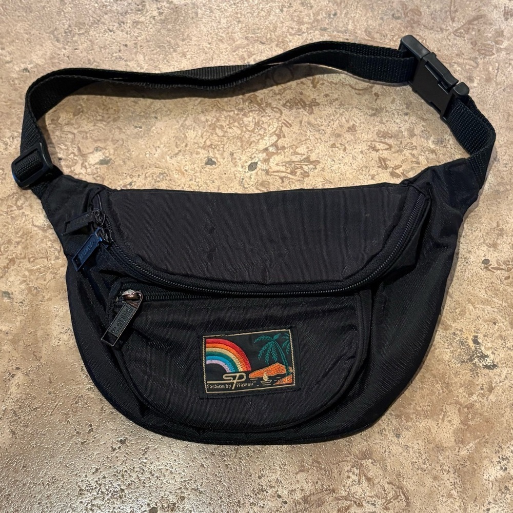 Vintage PHILIP Hawaii Black Fanny Pack-Unisex-Made in Korea